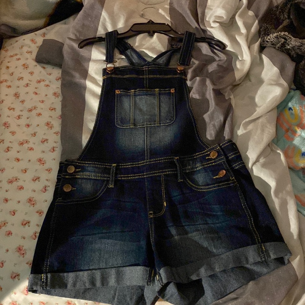 Girls overall really good condition